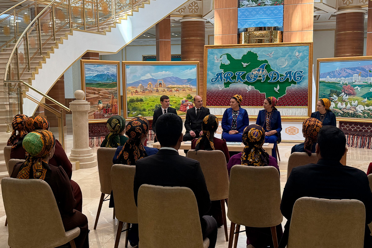 «Milli medeni mirasymyza belent sarpa»  atly döredijilik duşuşygy